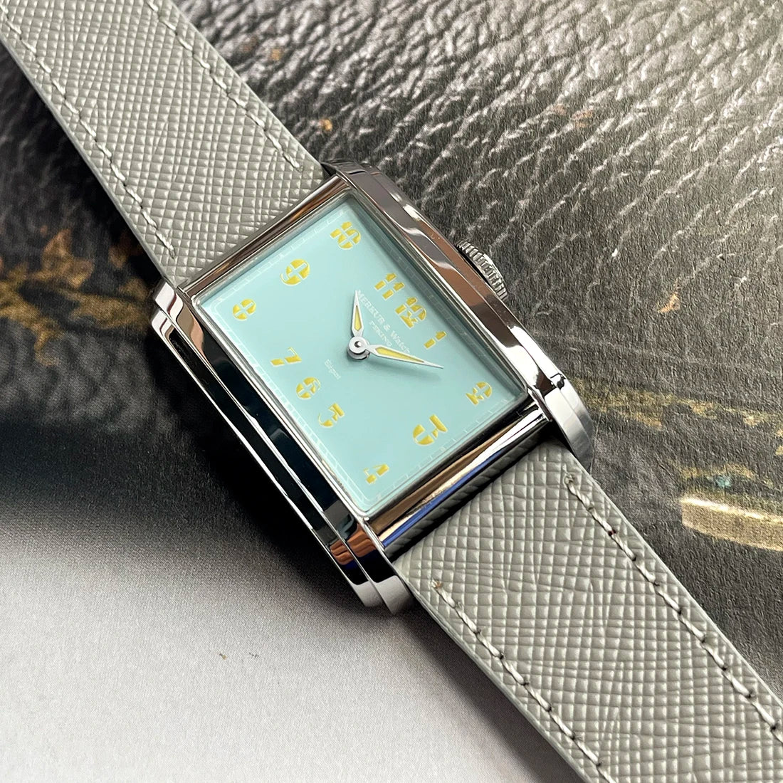 MERKUR NH05 Rectangle Retro Automatic Watch – Sapphire, NH05 Movement