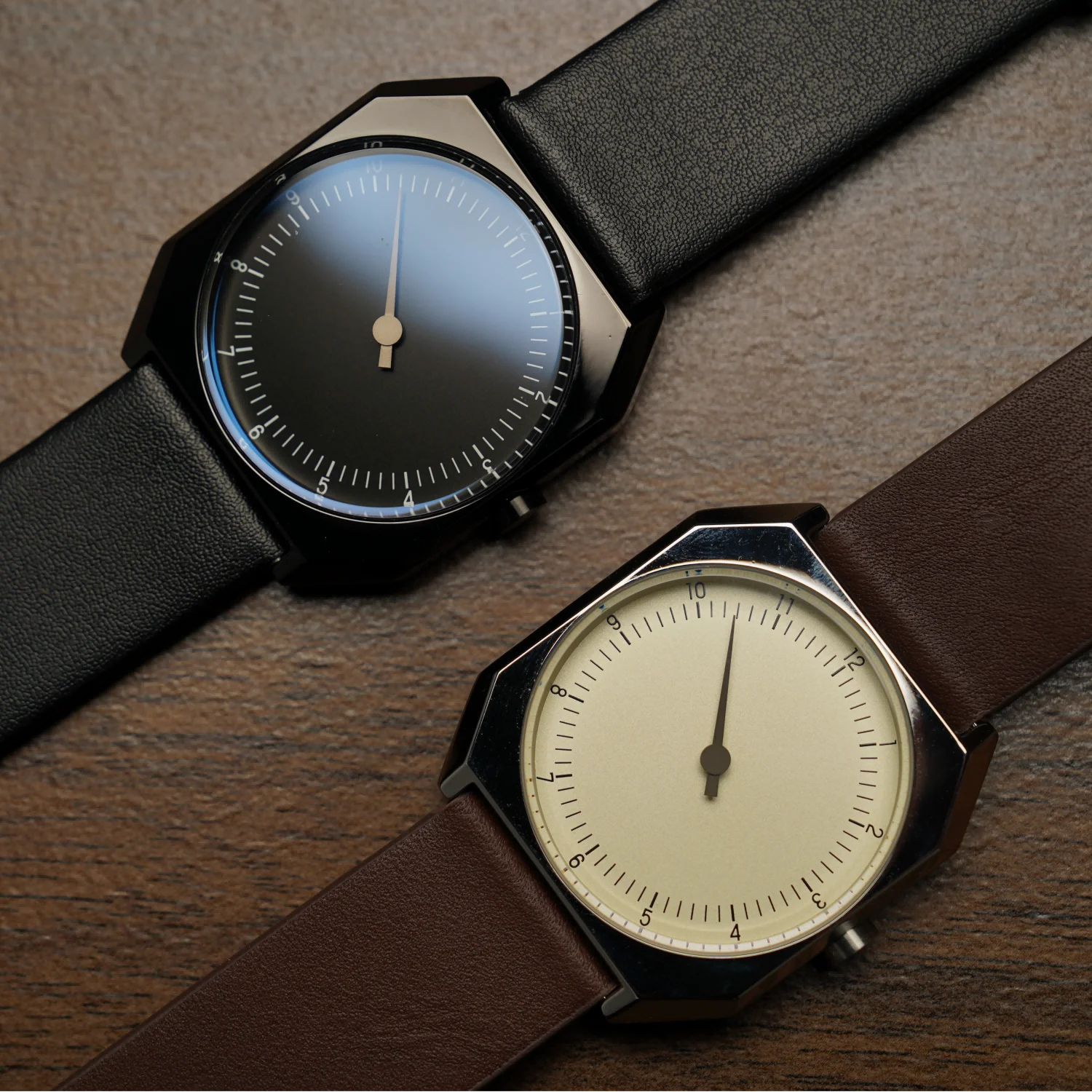 SKU Vintage Slow Watches for Man Luxury Brand High Quality Vintage Style Quartz Rare Watch Unique Design Fashion Wrist Mens Watc