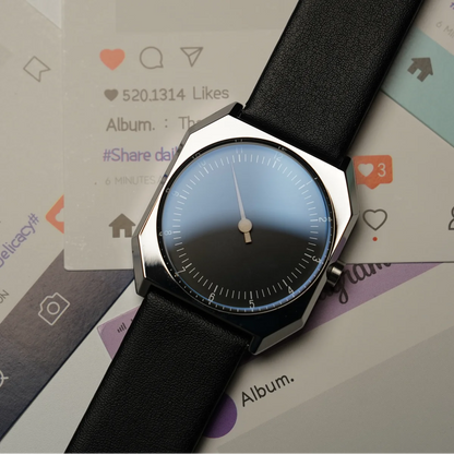 Vintage Slow Quartz Watch – Luxury Style, Unique Design